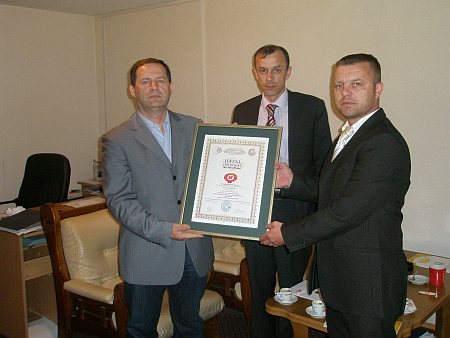 hahal-certifikat-bf-komerc-2011