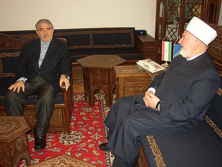 Reis-iranski-ambasador-2010-1