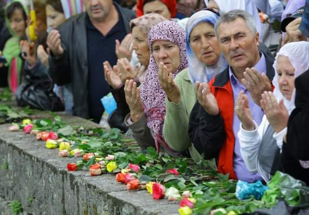 Visegrad Dzenaza zrtvama genocida 26 maj 12 8