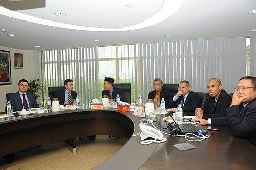 delegacija-rijaseta-malezija-maj-2011-1