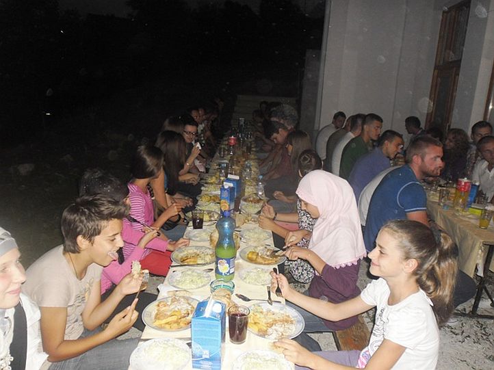 iftar-prozor-08-2012-2